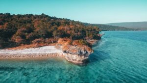 Moyo Island private tour