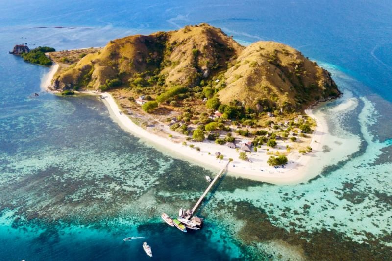Kenawa Island