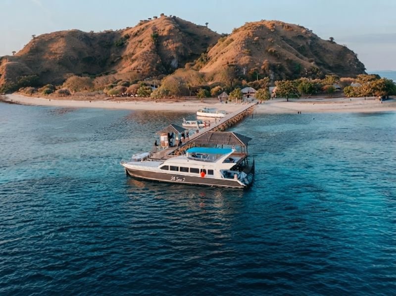 Kenawa Island Boat Trip