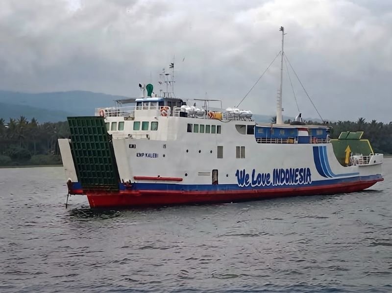 Lombok Sumbawa ferry