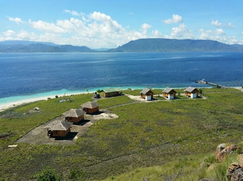 Paserang Island boat trip