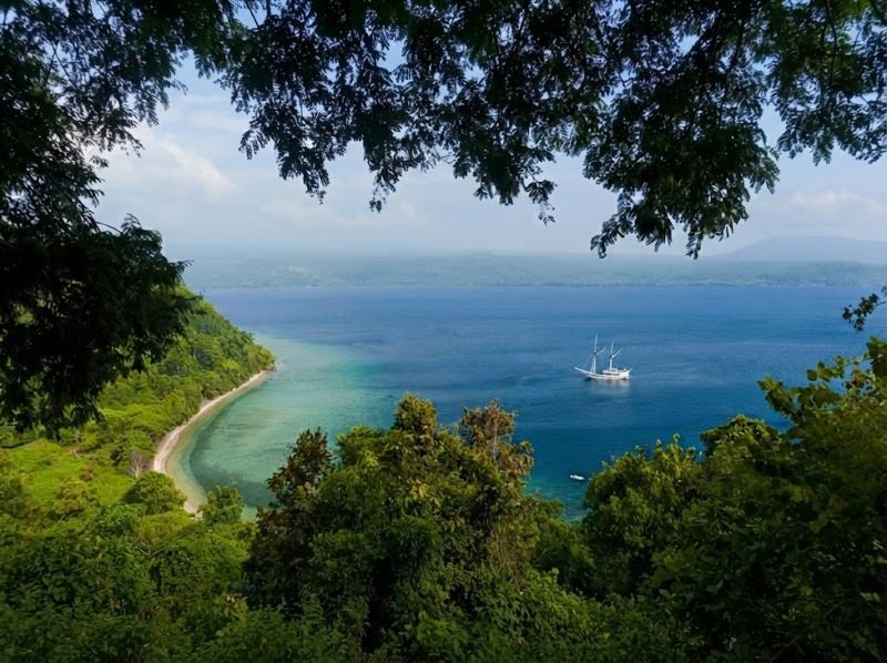 Satonda Island boat trip cost