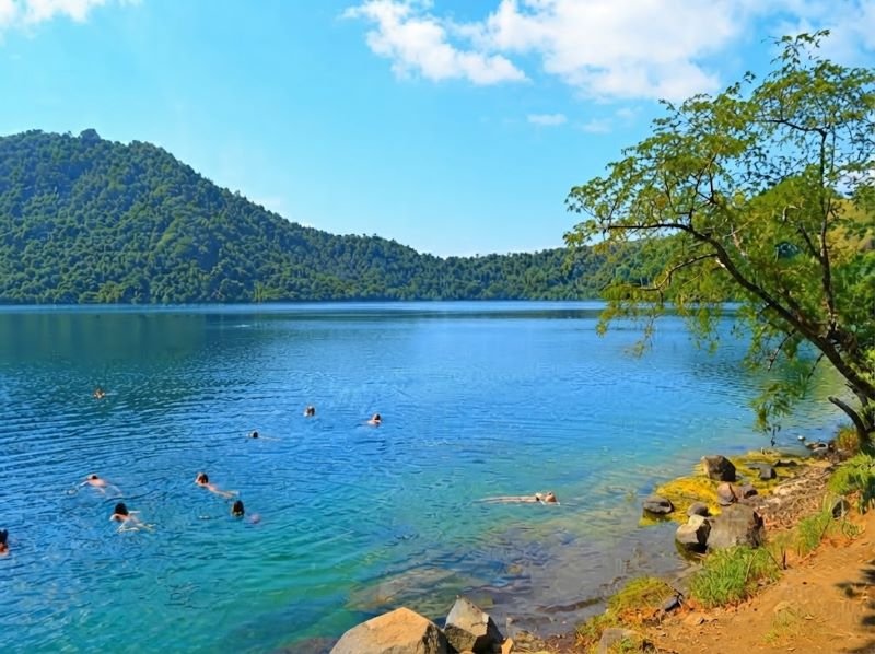 Satonda Island tips