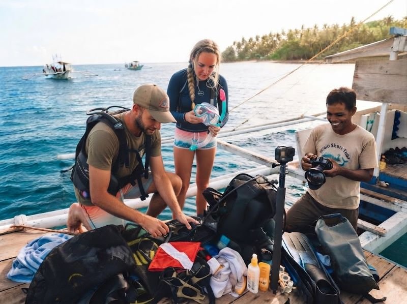 safety Saleh Bay whale shark planning